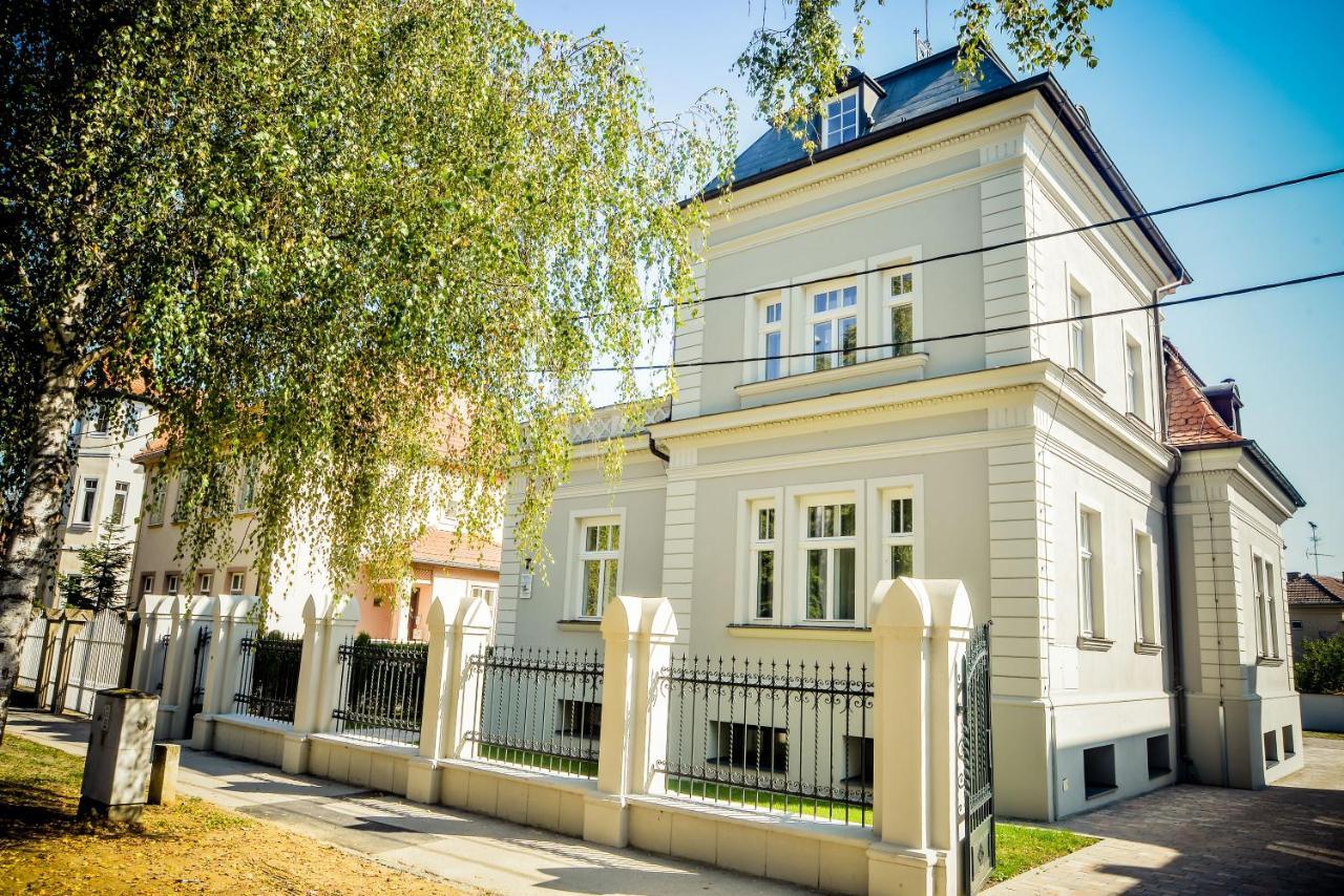 Villa Ljiljana Vinkovci Ngoại thất bức ảnh